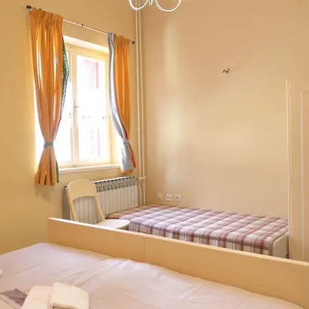Pansion Ucka Bed & Breakfast Icici